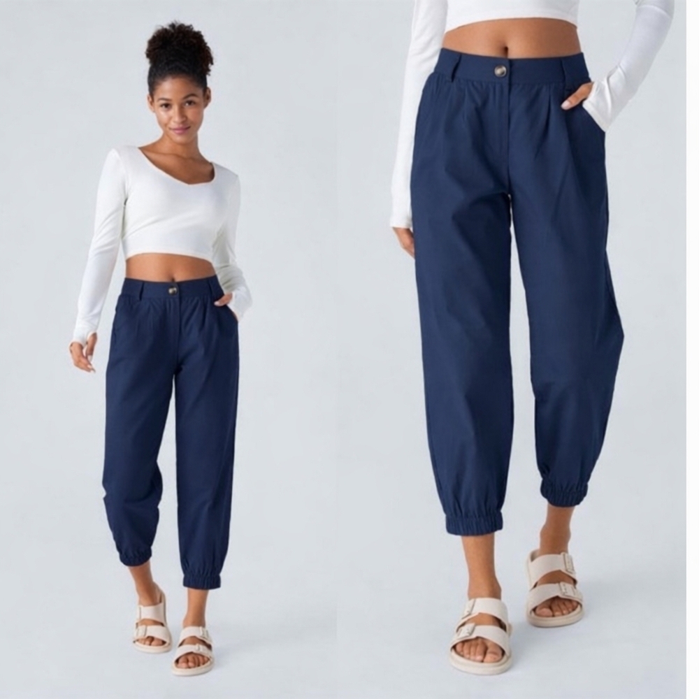 HALARA Navy Blue Capris